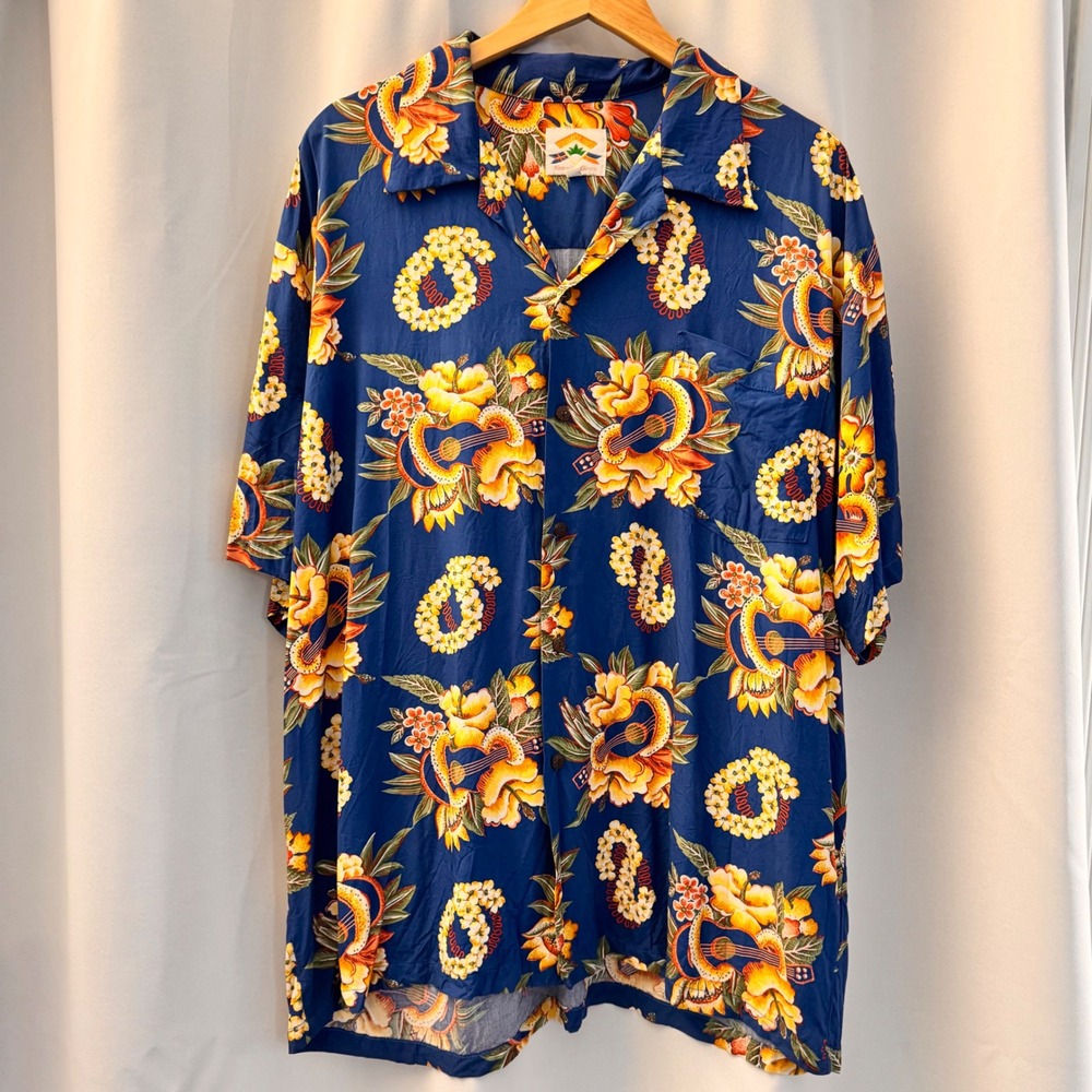 Pineapple Juice Hawaiian Classic Shirt‎ XXL Blue Ukulele 100% Rayon Made in USA